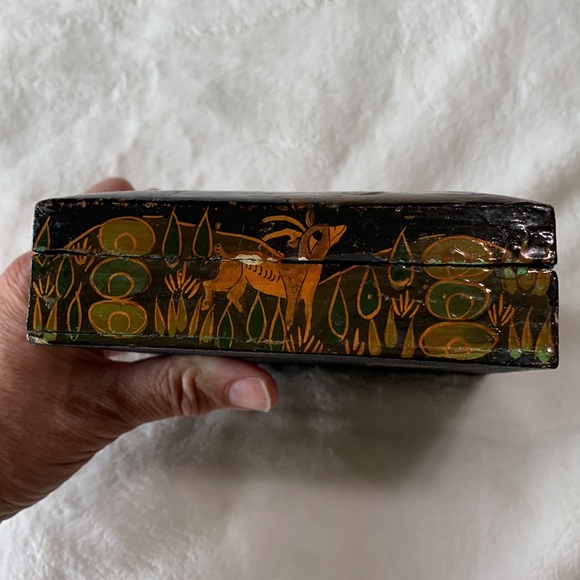 Vintage box lacquered deers - Picture 11 of 17